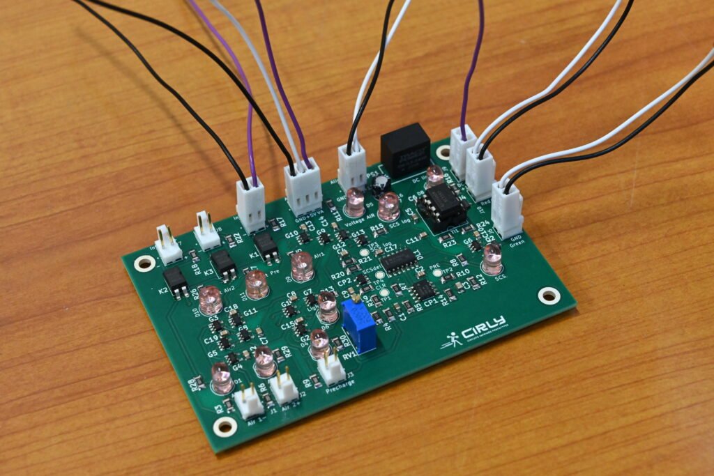 Boundary Arduino In-depth review of the TSAL : design and explanation